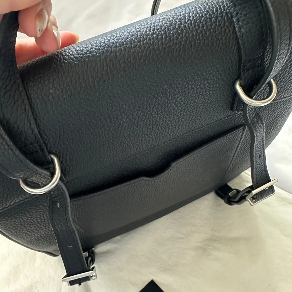 Parisa Wang Grace Backpack convertible backpack crossbody purse - Black (medium) - Picture 10 of 12